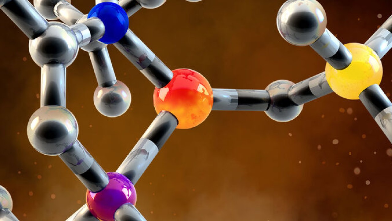 Iron catalyst could make important chemical reactions cheaper and more eco-friendly
