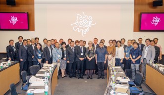 Okinawa Association of Corporate Executives visits OIST