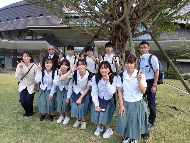 20221026-saiki-kakujo-high-school-visit