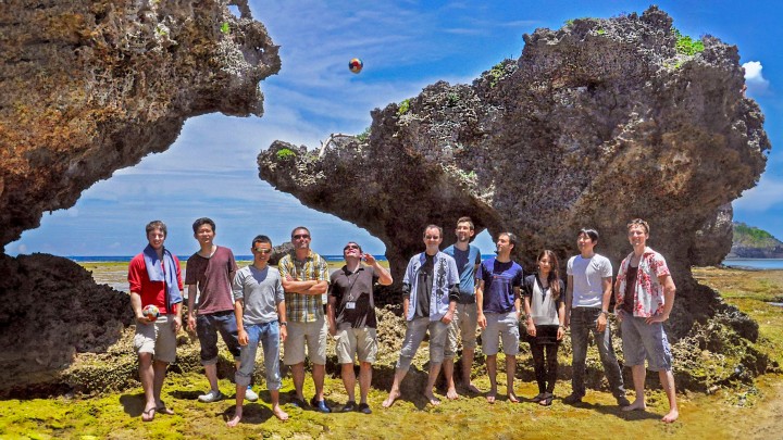 Theory of Quantum Matter Unit group photo on beach