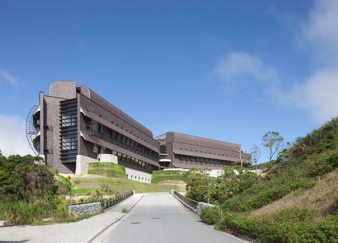Iost Building North View from Access Road.jpg | Okinawa Institute of Science and ...