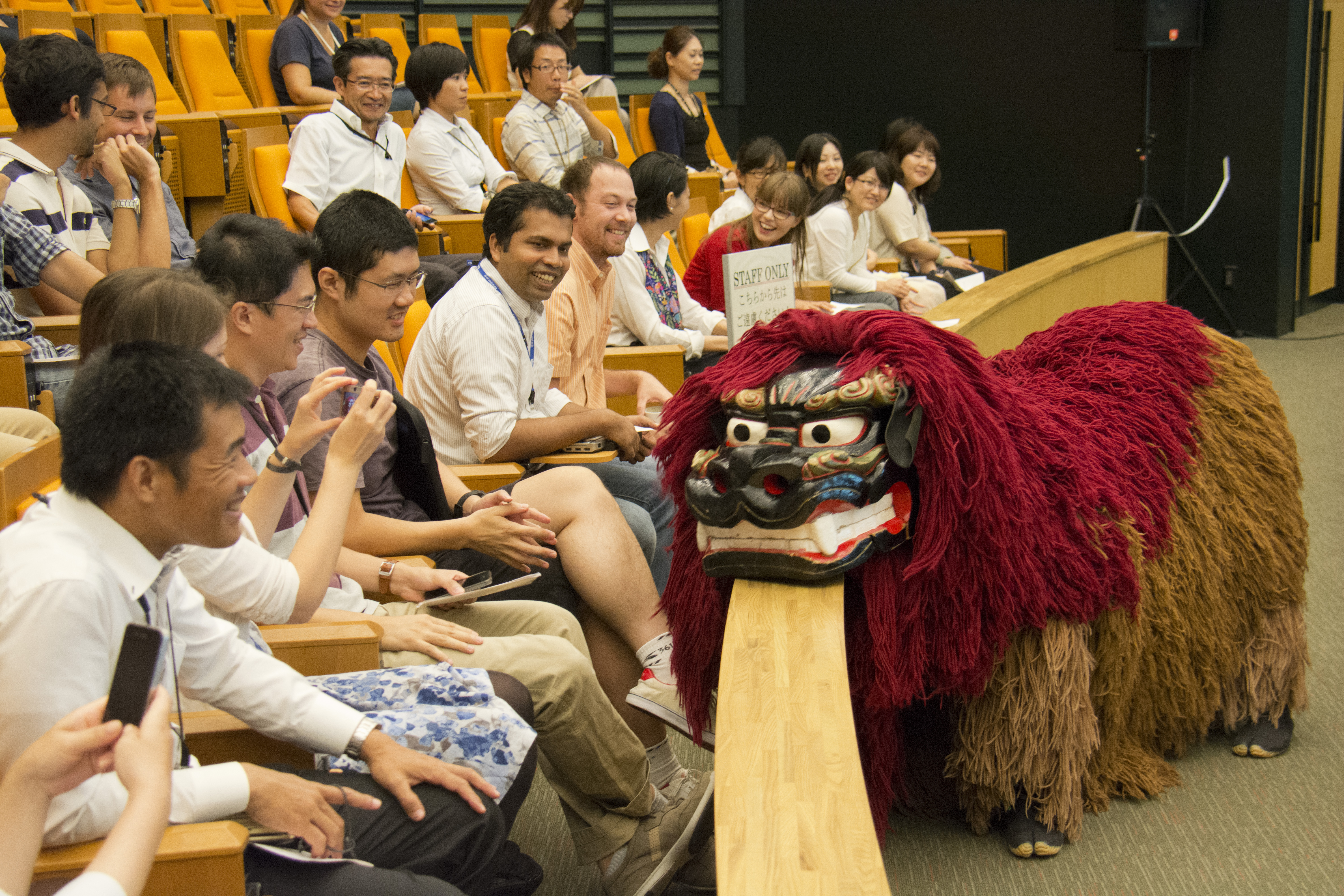 Lion dance performance by Ryusei-Daiko, an Eisa-dance group | Okinawa  Institute of Science and Technology OIST