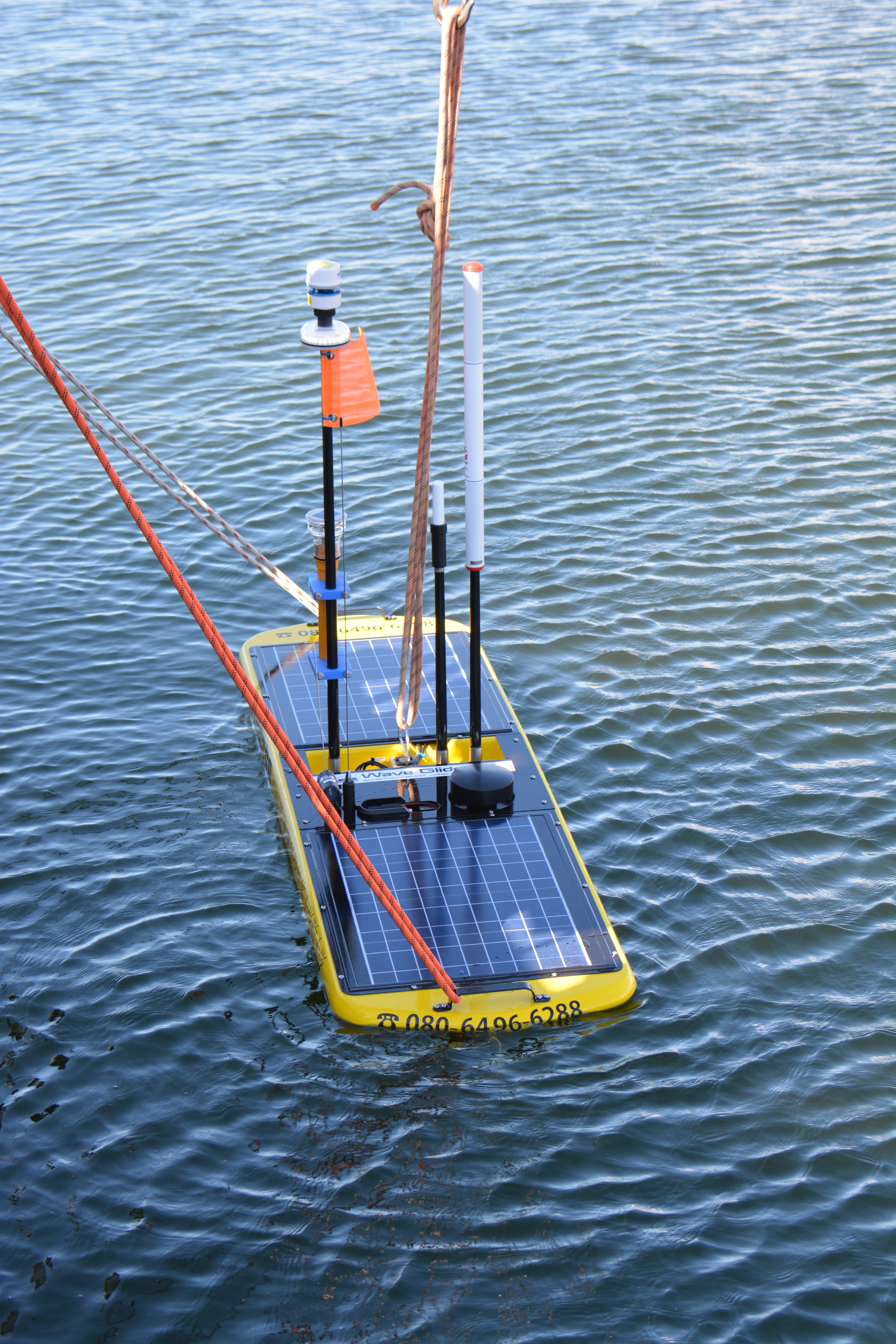 The Wave Glider Floats on the Ocean Surface