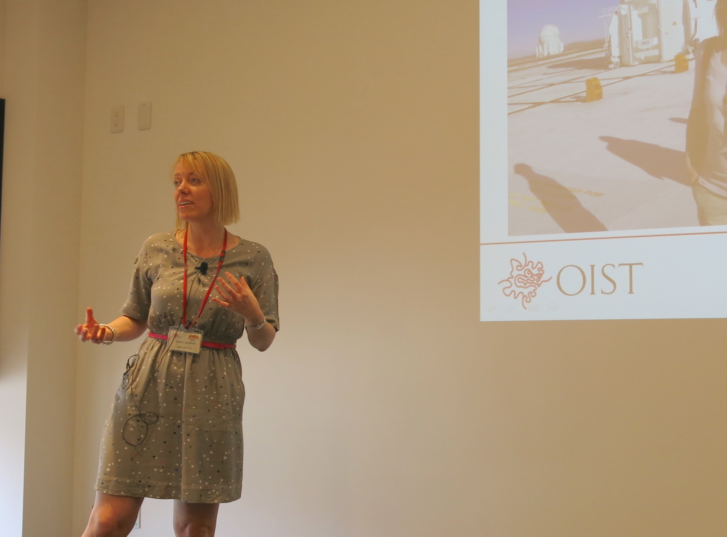 Valerie Jamieson, Editorial Content Director of New Scientist Magazine, talking at the ISCW Summer School 2015