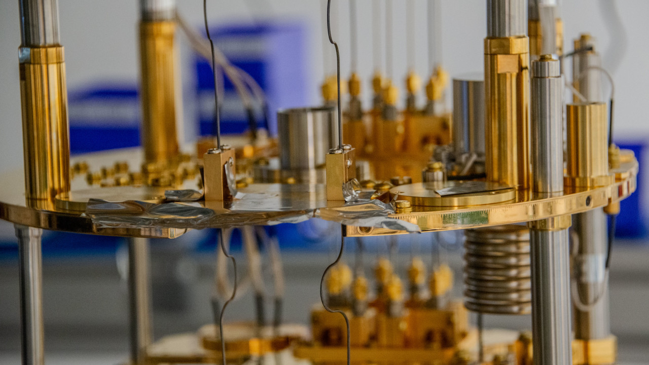 Metal equipment in gold and silver colors