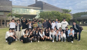  Atsugi-Nishi Senior High School students visited OIST