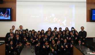 Okinawa Prefectural Naha Commercial High School visited OIST.