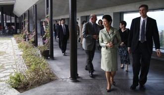 Provost Baughman, President Dorfan and Princess Takamado tour OIST’s Center Court