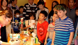The “Chemical Demonstrations” booth appeared to be very popular, entrancing both adults and children alike.