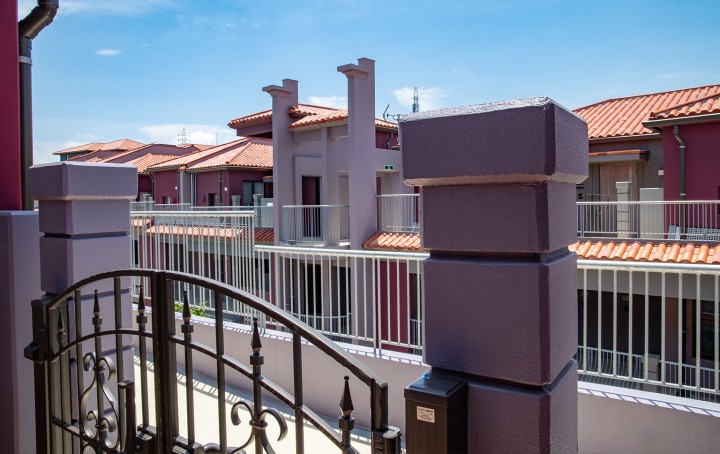 The gardens apartments gate