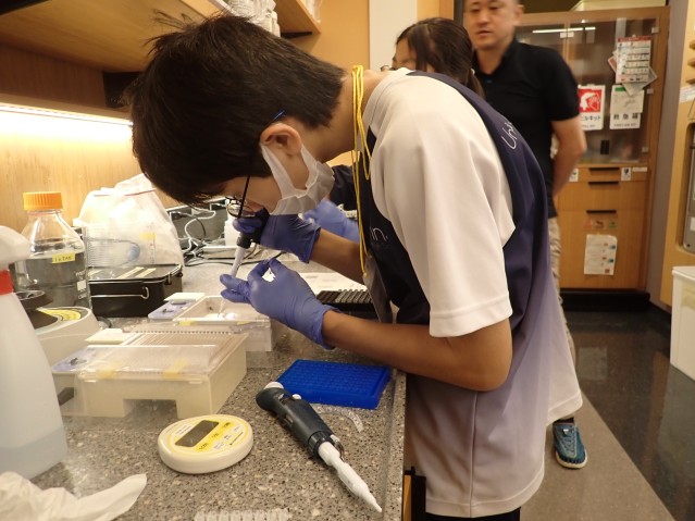 Unna jr high school students