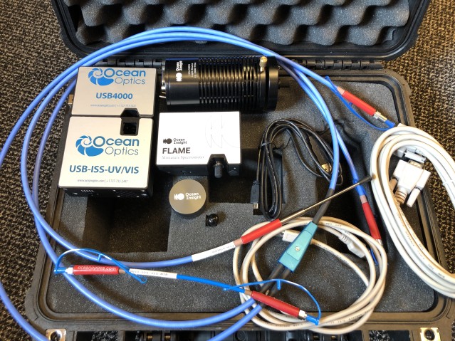 Ocean Spectrometer with Cables