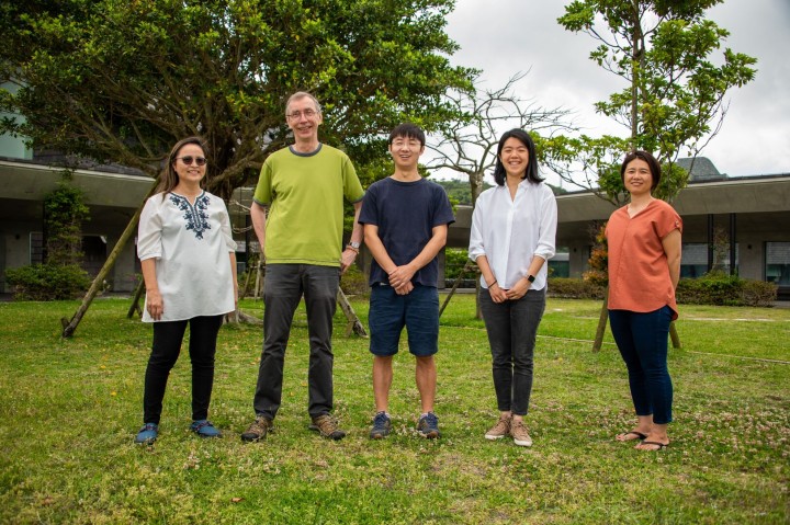 heg FY2021 Annual Report 01