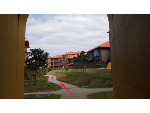 qsu Route to the Guest Room EC374 04