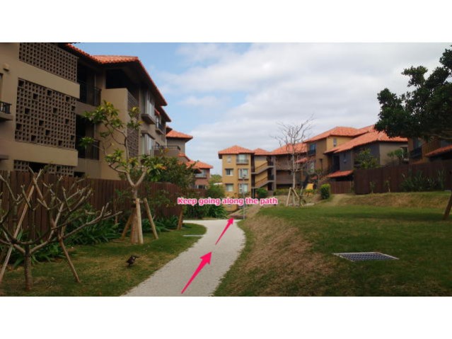 qsu Route to the Guest Room EC374 05