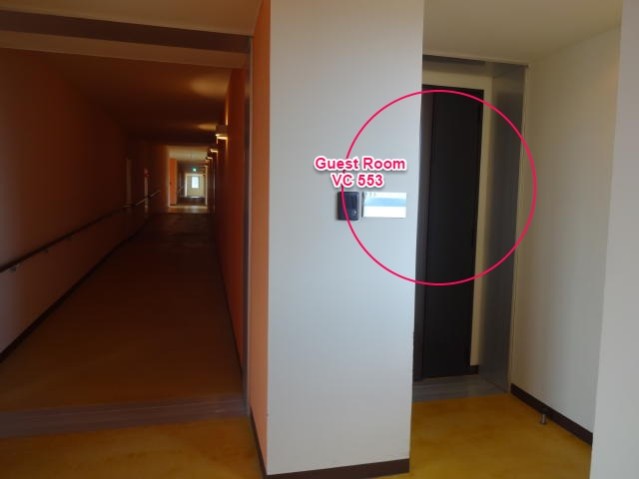 qsu Route to the Guest Room VC553 09