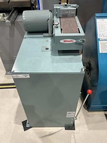 ENG-M016 belt sander