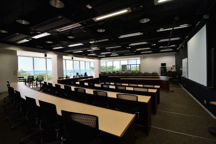 CV-Seaside House Seminar Room