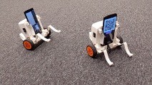 Smartphone robots copying genes by showing QR code