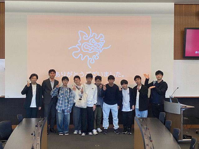 Kindai University Wakayama High School visited OIST