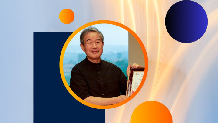 2022年度エクセレンス・イン・メンタリング・アワードの表彰を受ける山本雅教授の写真を用いたウェブ記事のヘッダー画像