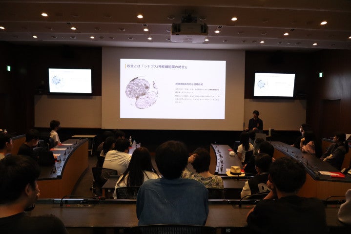 Try Gakuin High School Students Visited OIST