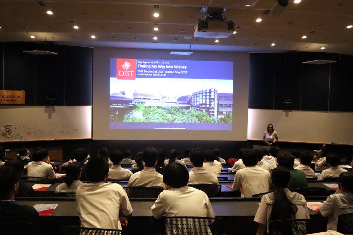 Okinawa Prefectural Yomitan High School Visited OIST