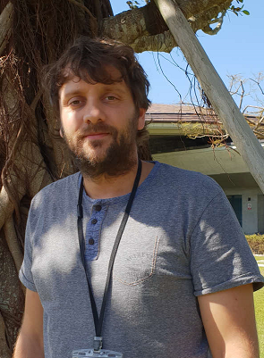 cnru Jeffrey Queißer