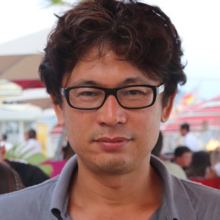 Portrait of Tomoyuki Arakawa