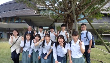20221026-saiki-kakujo-high-school-visit