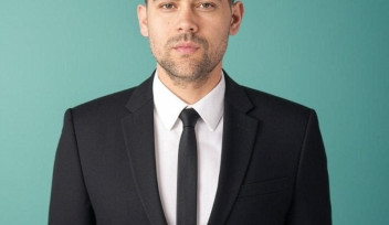 Dr Elías Vera Sigüenza