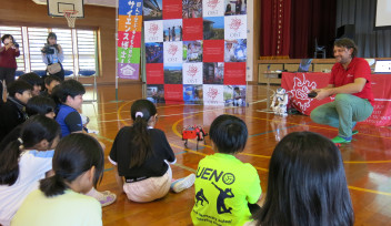 Special Robotics Lecture during the Remote Island Caravan