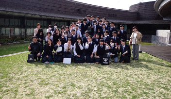 Okinawa Shogaku Junior High School 