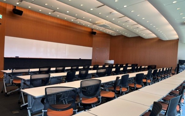 RS-Seminar room C210