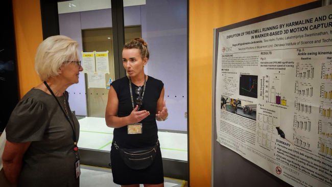 Bogna discussing with president Markides about Motion Capture technology