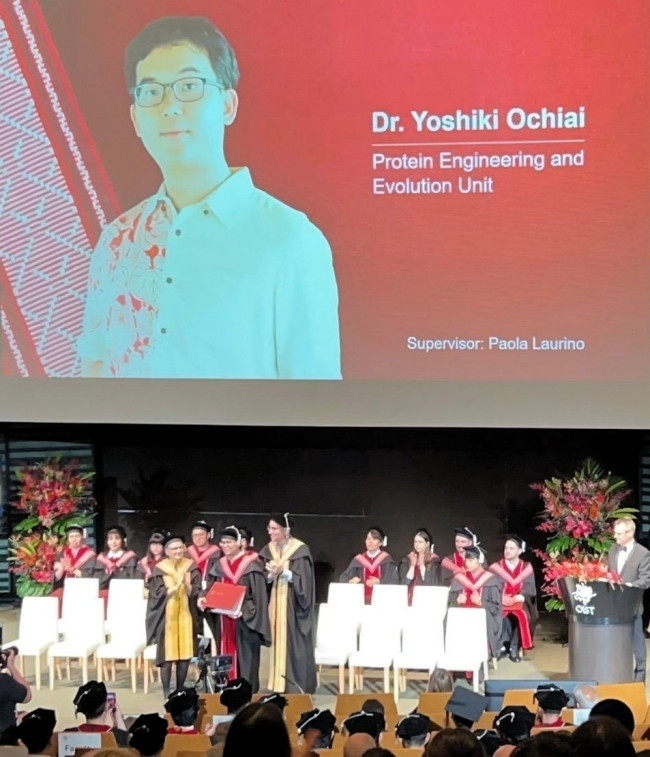 Dr Yoshiki Ochiai at graduation ceremony