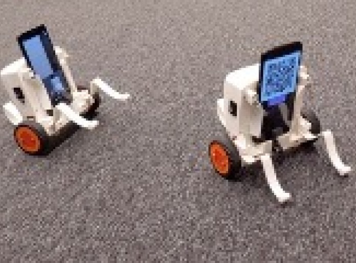 Smartphone robots copying genes by showing QR code