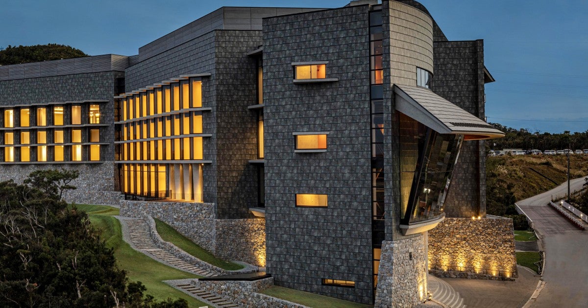Lab 4 exterior | Okinawa Institute of Science and Technology OIST