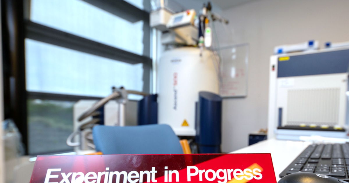 Experiment In Progress Sign CF-IAS experiment in progress sign | Okinawa Institute of Science and ...